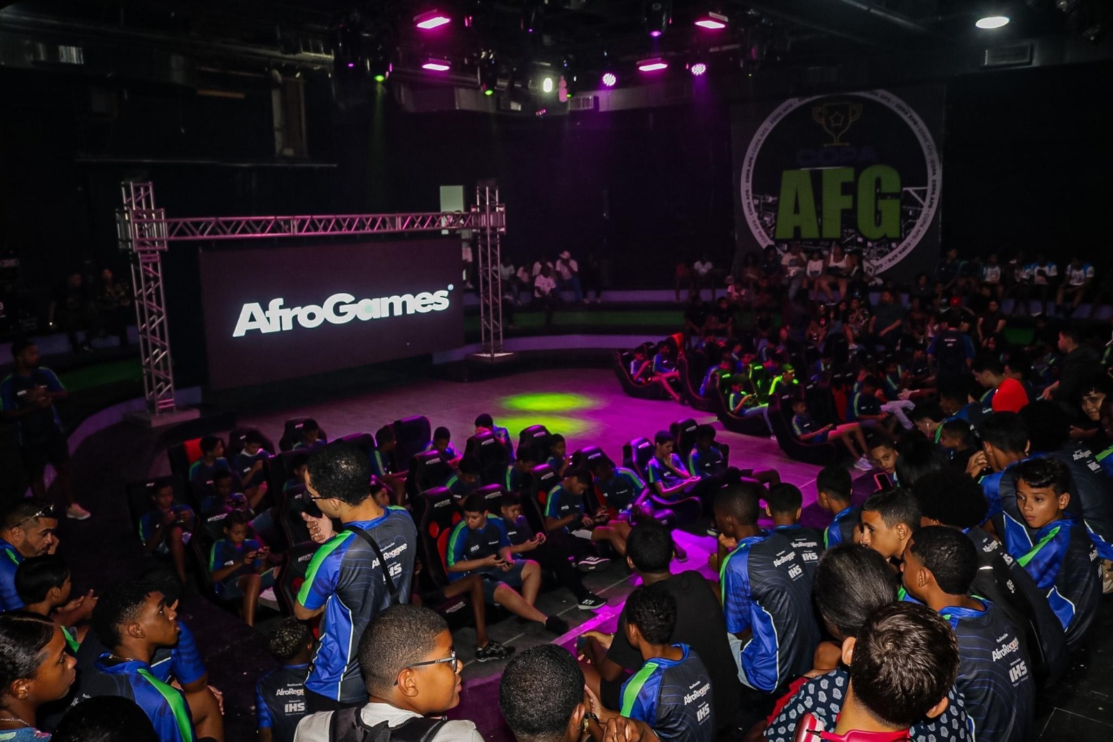 Dia do Gamer será na favela: AfroReggae realiza Copa AfroGames com finais de eSports e programação cultural no Cantagalo.
