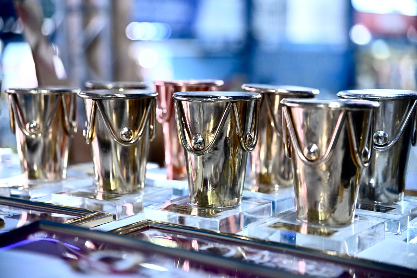 Ancestralidade em festa: Atabaque de Ouro transforma a Portela em terreiro da cultura negra.