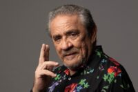 Ícone da música popular brasileira, Zé Ramalho se apresenta no Qualistage.