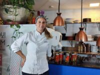 Gastronomia Sustentável: chef Alice Isha defende escolhas conscientes na cozinha que transformam a relação das pessoas com a comida